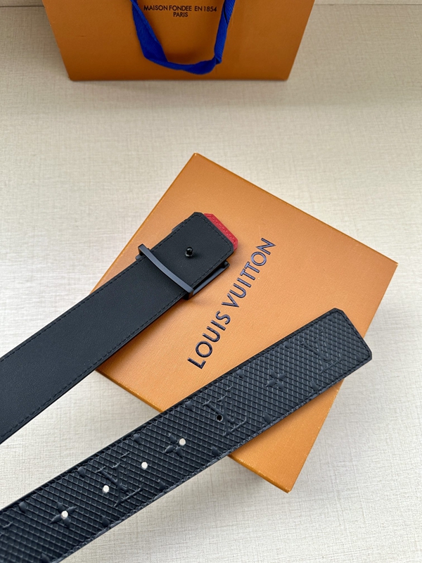 激安ルイヴィトンベルト素材ディテール